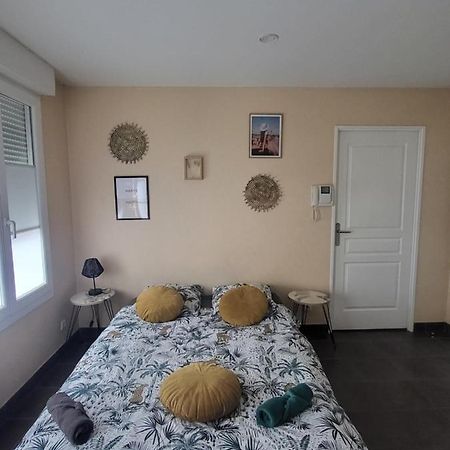 Logement En Hypercentre Dans Une Residence アミアン エクステリア 写真