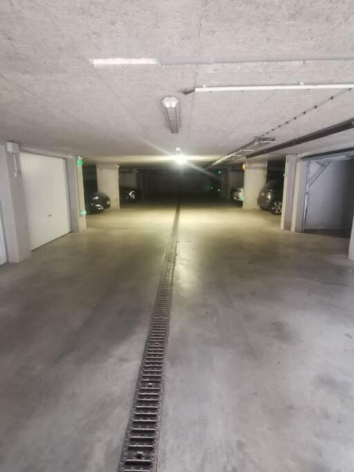 Logement En Hypercentre Dans Une Residence アミアン エクステリア 写真