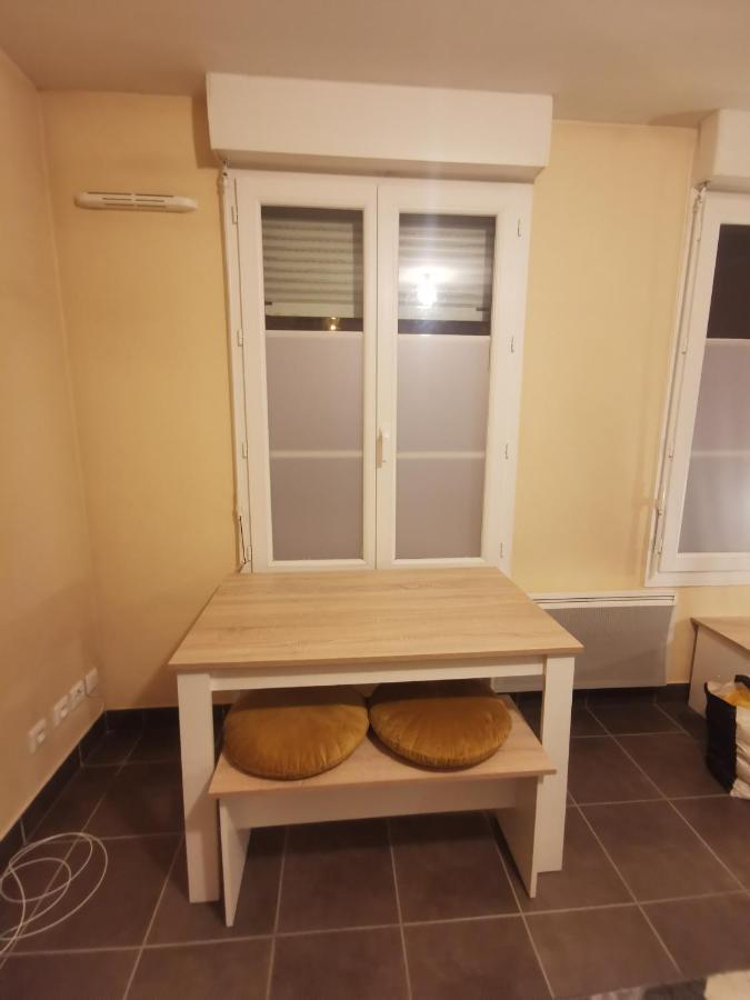 Logement En Hypercentre Dans Une Residence アミアン エクステリア 写真