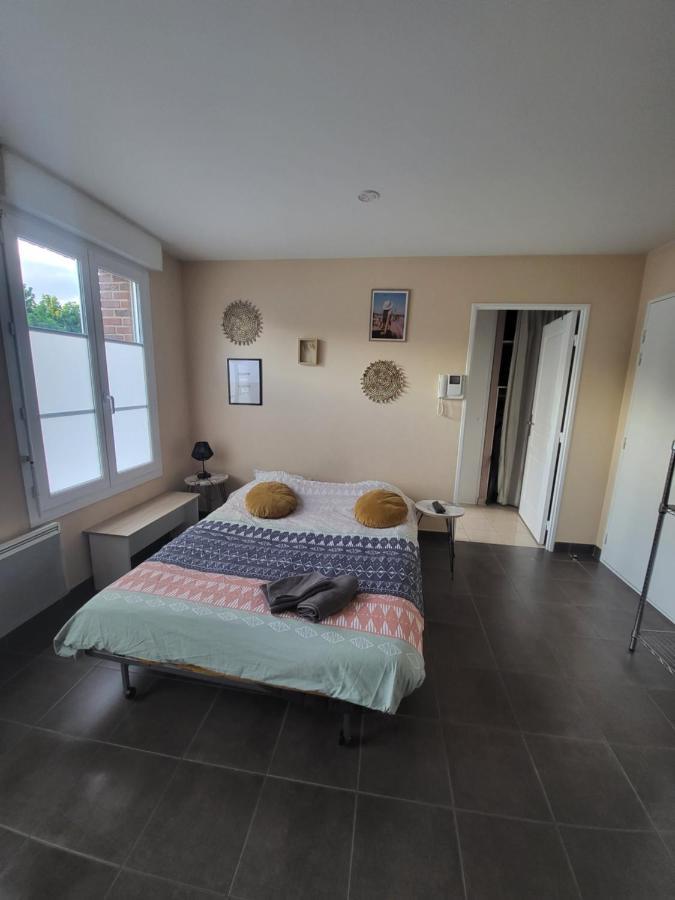 Logement En Hypercentre Dans Une Residence アミアン エクステリア 写真