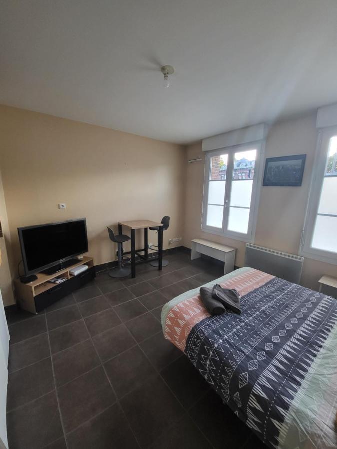 Logement En Hypercentre Dans Une Residence アミアン エクステリア 写真